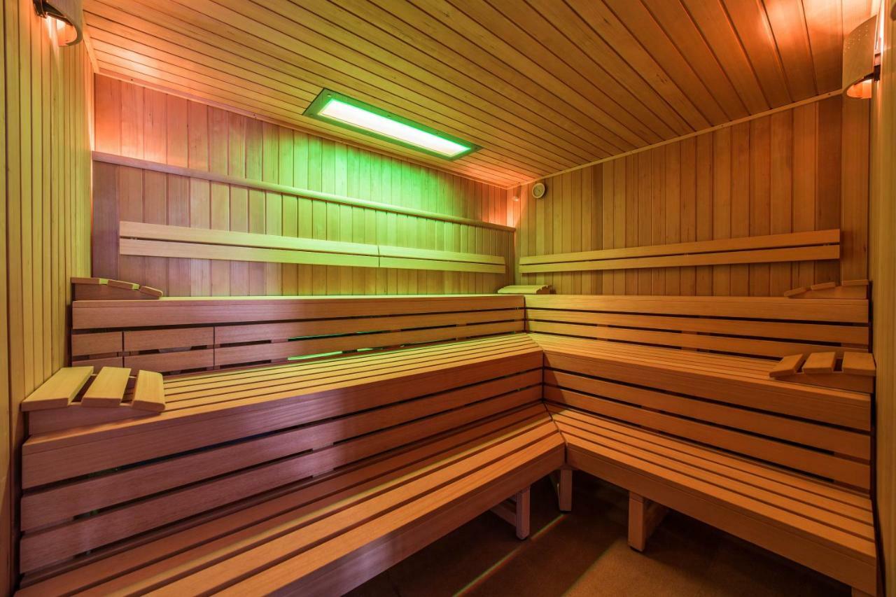 Family-Holiday Spa&Resort Дзівнувек Екстер'єр фото