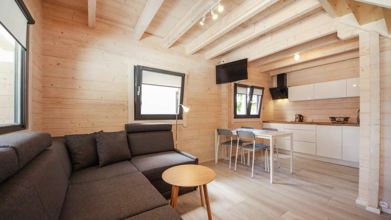 Family-Holiday Spa&Resort Дзівнувек Екстер'єр фото